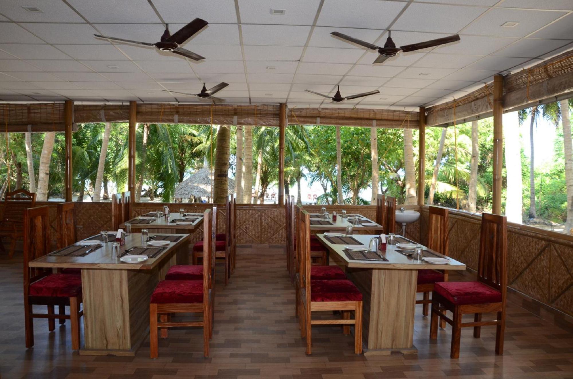 Coconhuts Beach Resort Lakshmanpur Exterior photo